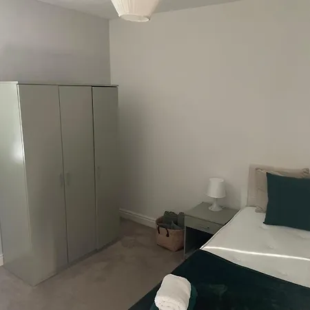 Horsforth Bradford Airport Apartment *