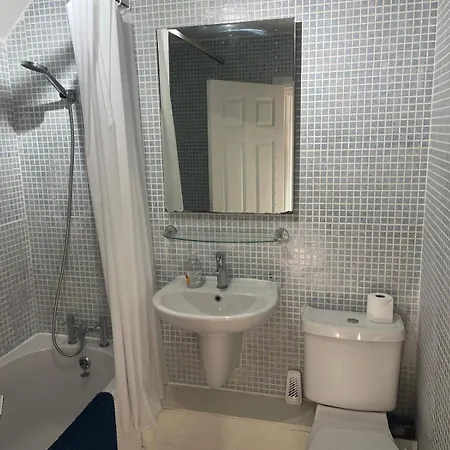 Horsforth Bradford Airport Апартаменти